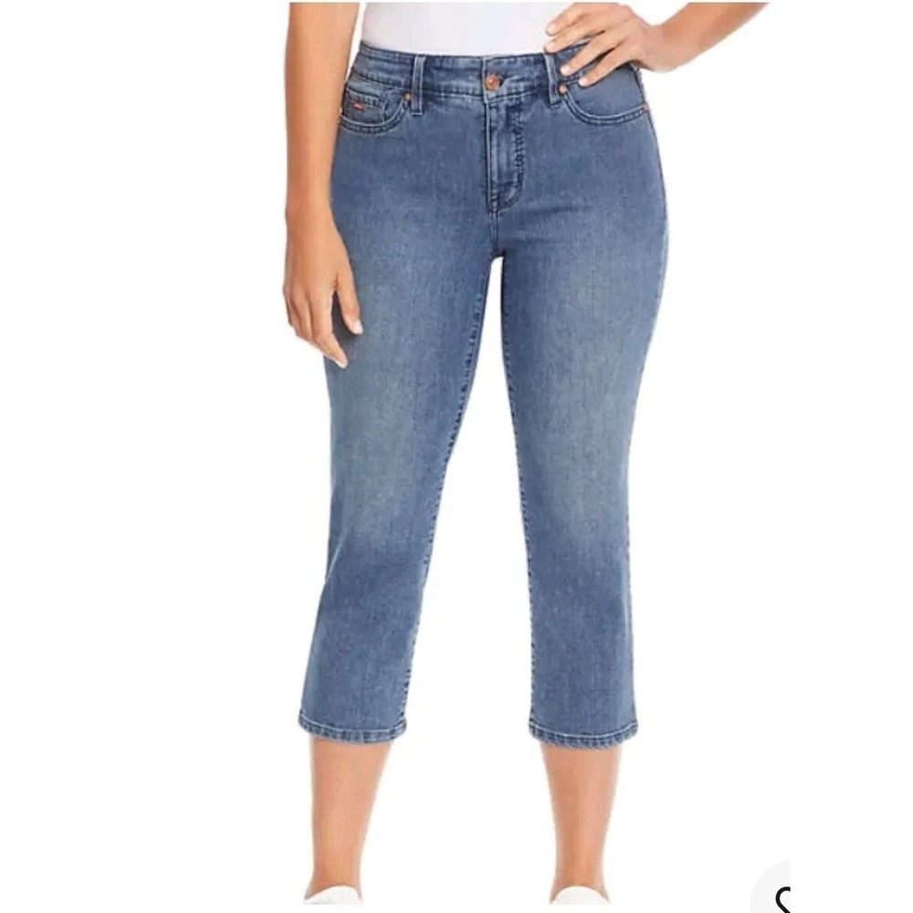 Nine West Women's Mid Rise 5 Pocket Chrystie Capri Size 6 Flex Relaxed Fit Comfo